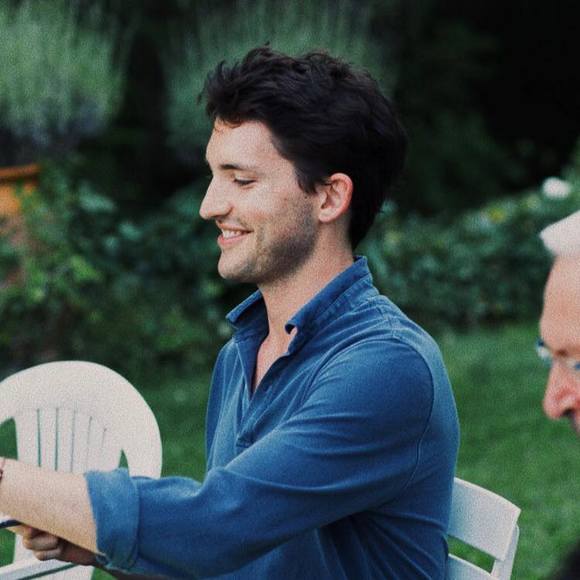 Meet your Posher, James - Picture 1 of 1